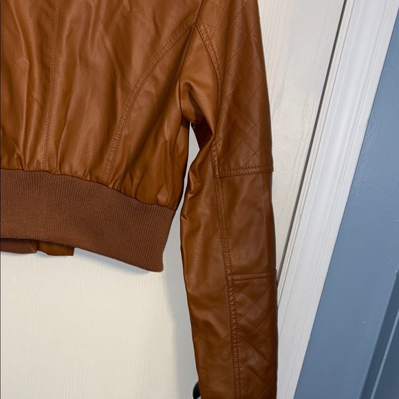 New Look Women's Tan Bomber Jacket - Picture 14 of 14